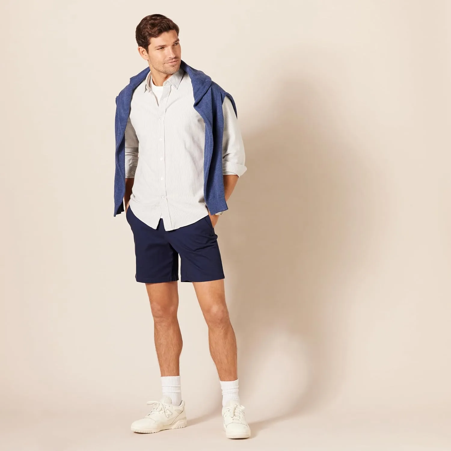 Amazon Essentials Men's Slim-Fit 7" Stretch Chino Short
