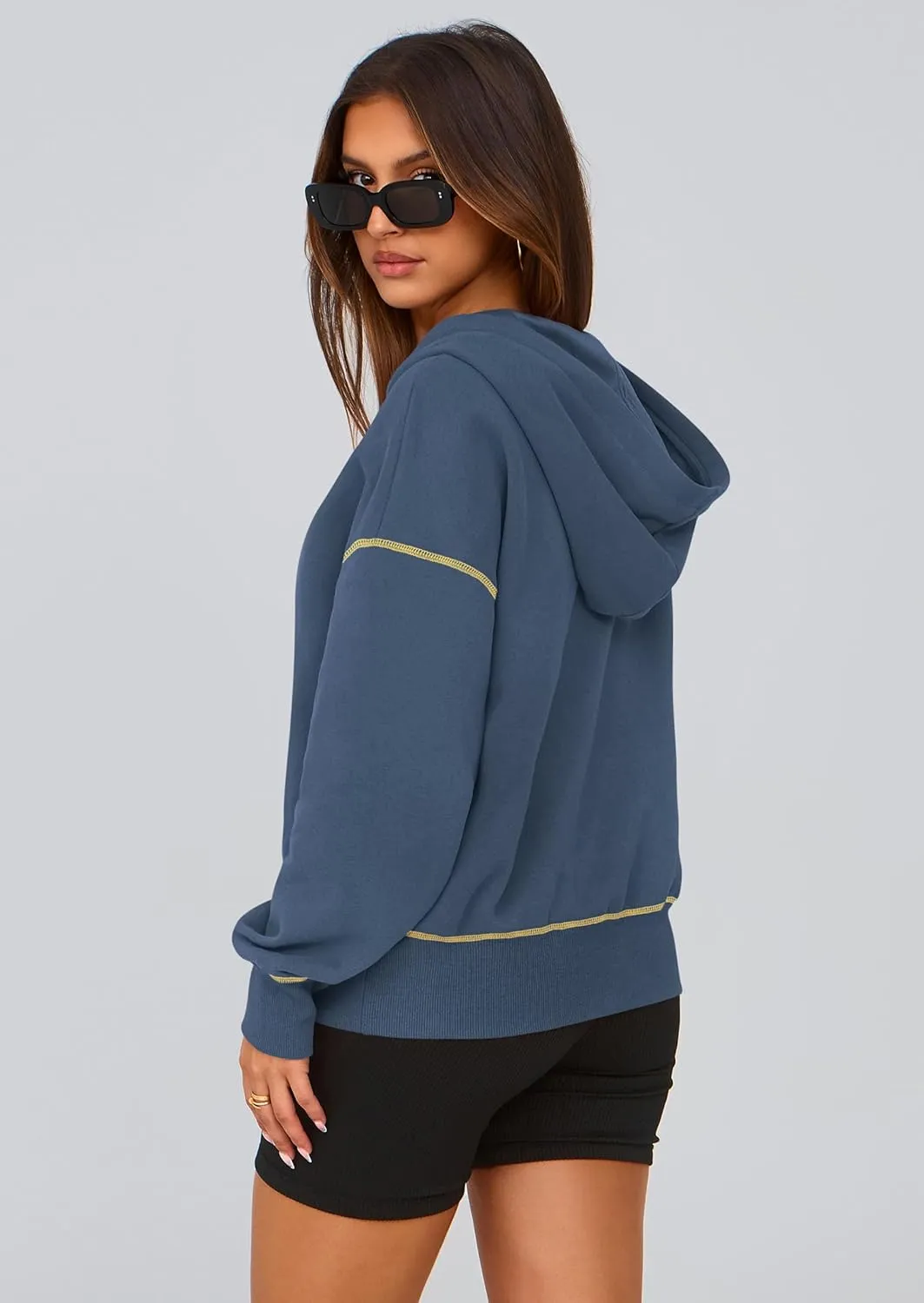 PRETTYGARDEN Women's Hooded Sweatshirts Long Sleeve Half Zip Cropped Hoodie Pullover Winter Fashion Clothes